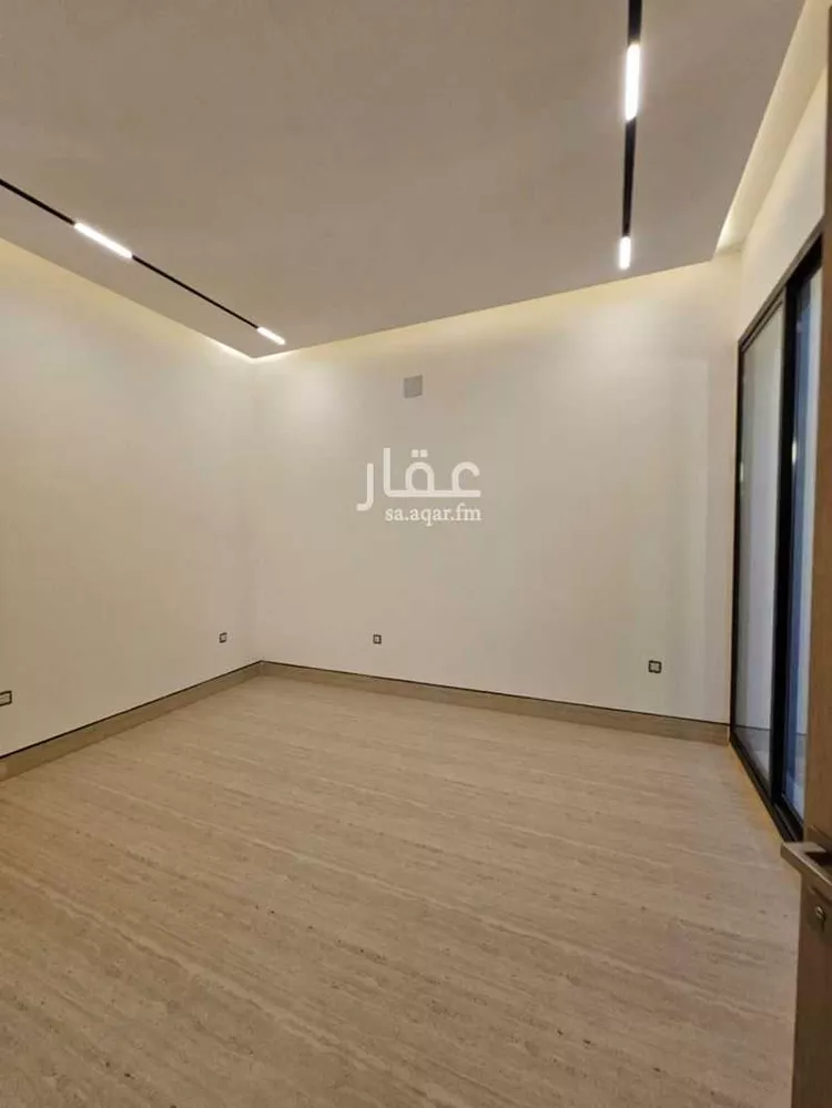 دور للبيع في شارع المجرا, حي الوادي, مدينة الرياض, منطقة الرياض 10