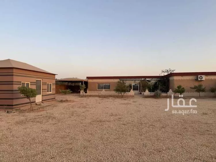 مزرعة للبيع في طريق القصيم الجبيل ، حرمة ، المجمعة صورة 2