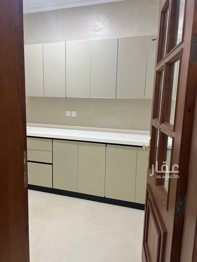 شقة للإيجار في شارع جعفر ابن ابي طالب, حي المزروعية, مدينة الدمام, المنطقة الشرقية صورة 5