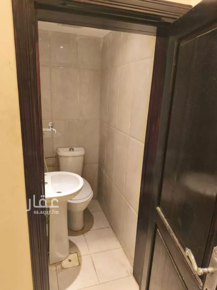 محل للإيجار في شارع اميمه بنت عبدالمطلب ابن هاشم, حي أبحر الشمالية, مدينة جدة, منطقة مكة المكرمة صورة 4