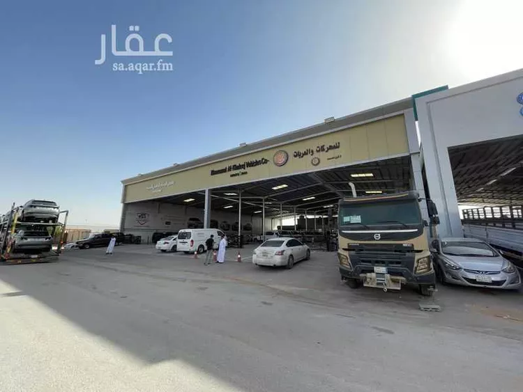 محل للبيع في شارع جبل العرمه, حي القادسية, مدينة الرياض, منطقة الرياض صورة 3