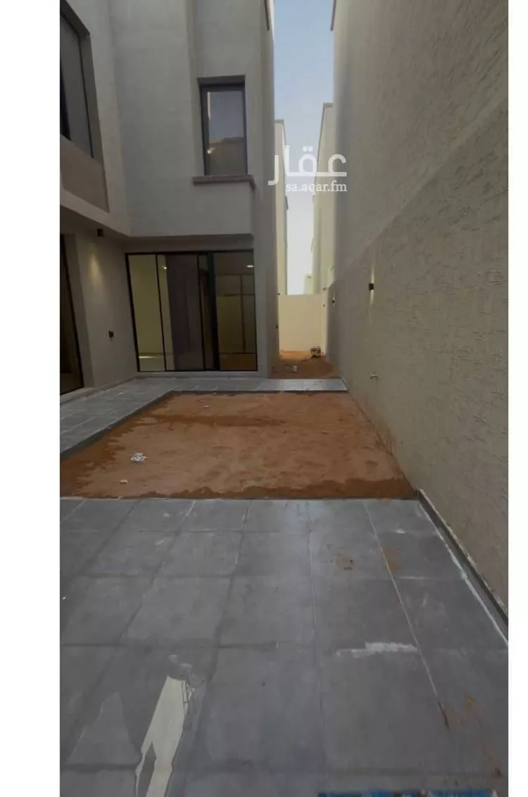 فيلا للإيجار في شارع الامير فيصل بن بندر بن عبدالعزيز الفرعي ، حي مطار الملك خالد الدولي ، الرياض ، منطقة الرياض صورة 2