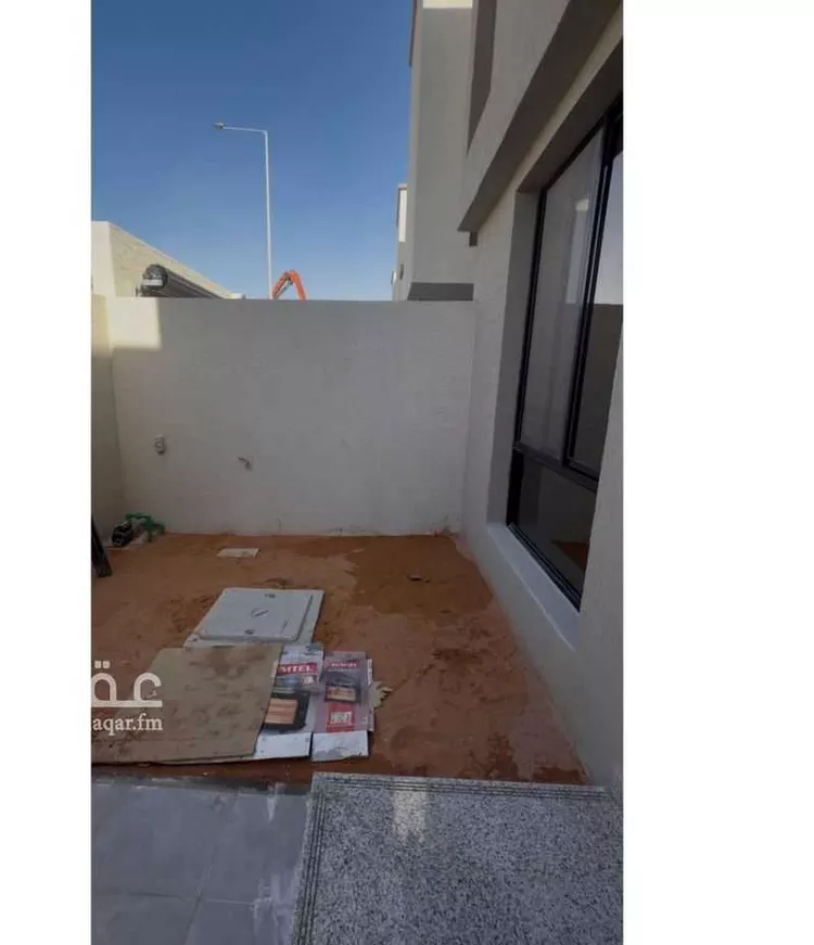 فيلا للإيجار في شارع الامير فيصل بن بندر بن عبدالعزيز الفرعي ، حي مطار الملك خالد الدولي ، الرياض ، منطقة الرياض صورة 3