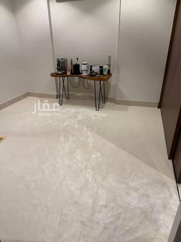 شقة للبيع في شارع اوس ابن عابد ، حي الشعلة ، الدمام ، الدمام