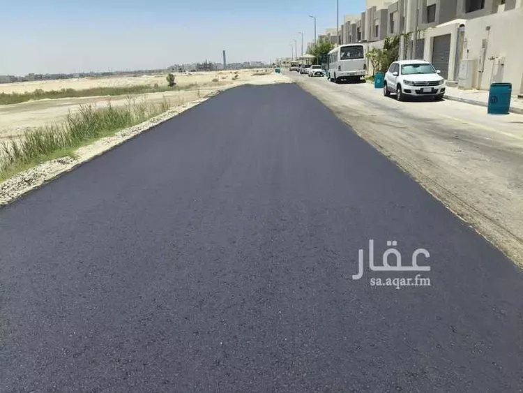 أرض للبيع في شارع 20ب ، البحيرة ، الخبر ، الخبر
