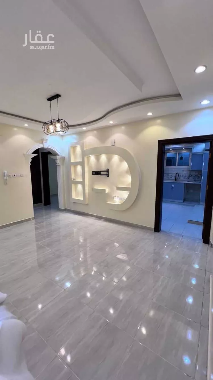عمارة للإيجار في شارع الدائرة, حي الصفاء, مدينة تبوك, منطقة تبوك صورة 3