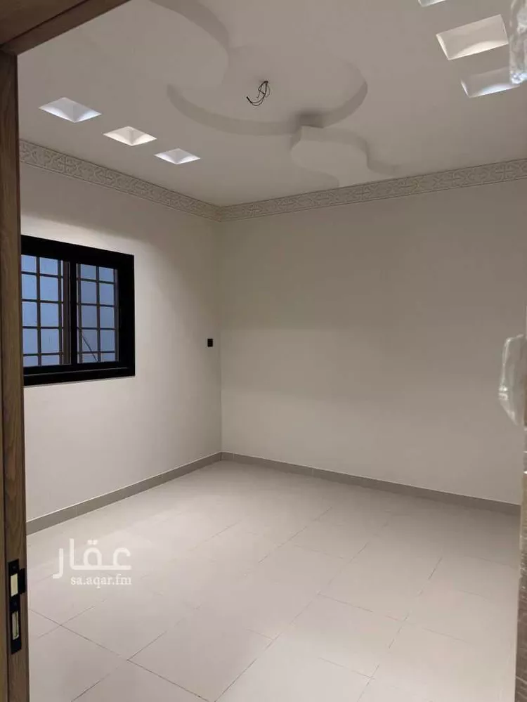 دور للبيع في شارع الطوي, حي إشبيلية, مدينة الرياض, منطقة الرياض صورة 2