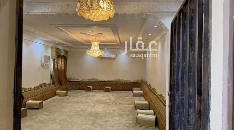 فيلا للبيع في شارع (مخطط1/242) 4, حي مخطط 87, مدينة ثادق, منطقة الرياض