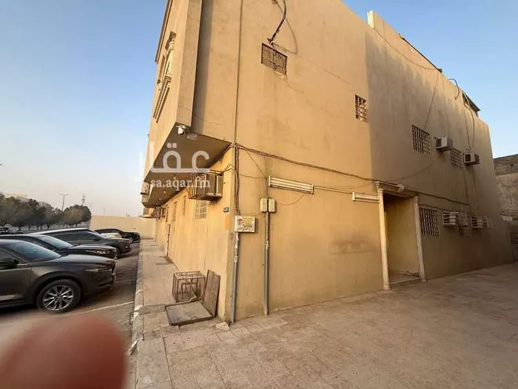 عمارة للبيع في شارع المؤرخ بن بشر, حي الربوة, مدينة الرياض, منطقة الرياض صورة 3