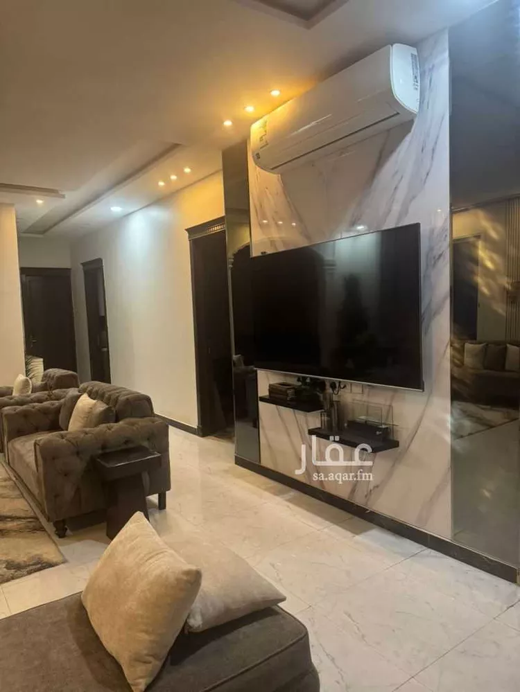 فيلا للبيع في شارع جان السليماني, حي عكاظ, مدينة الرياض, منطقة الرياض صورة 5