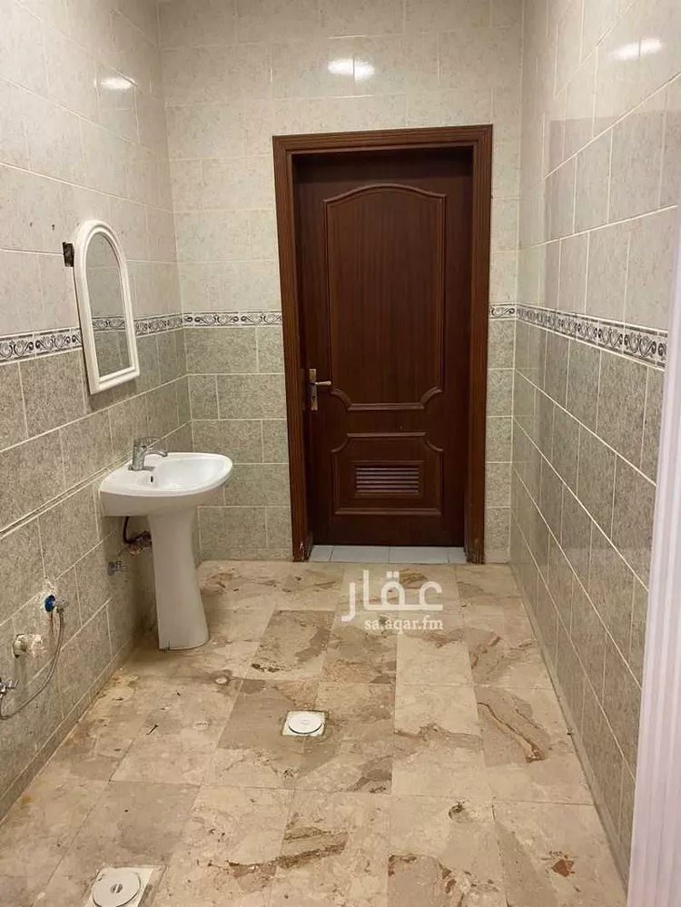 شقة للإيجار في شارع عين الزيماء ، حي عين النوى ، ينبع ، ينبع البحر صورة 3