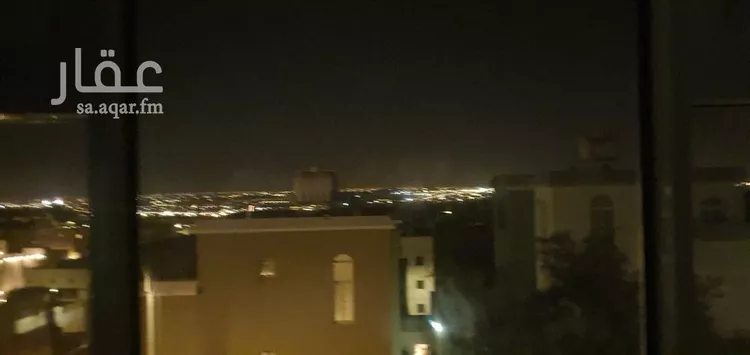 عمارة للبيع في شارع القصوم, حي الروابي, مدينة ابها, منطقة عسير