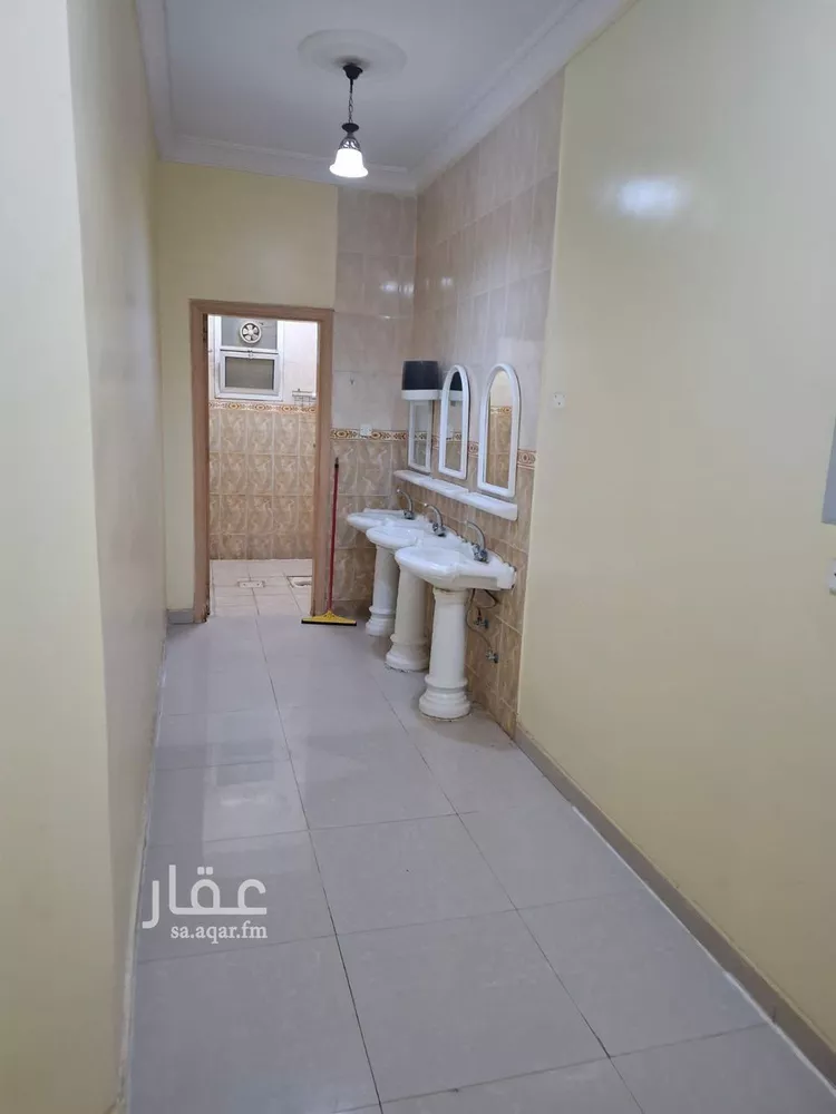 دور للإيجار في شارع رقم 114, حي الجنادرية, مدينة الرياض, منطقة الرياض صورة 5