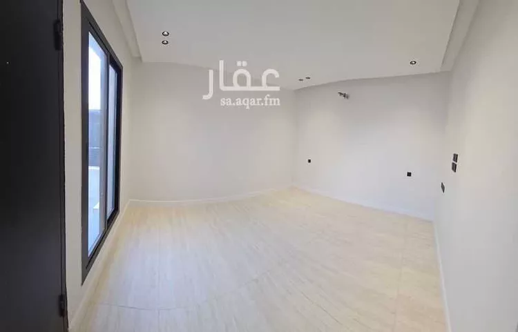 فيلا للبيع في شارع عز الدين ابن فهد ، حي الفروسية ، جدة ، جدة صورة 3