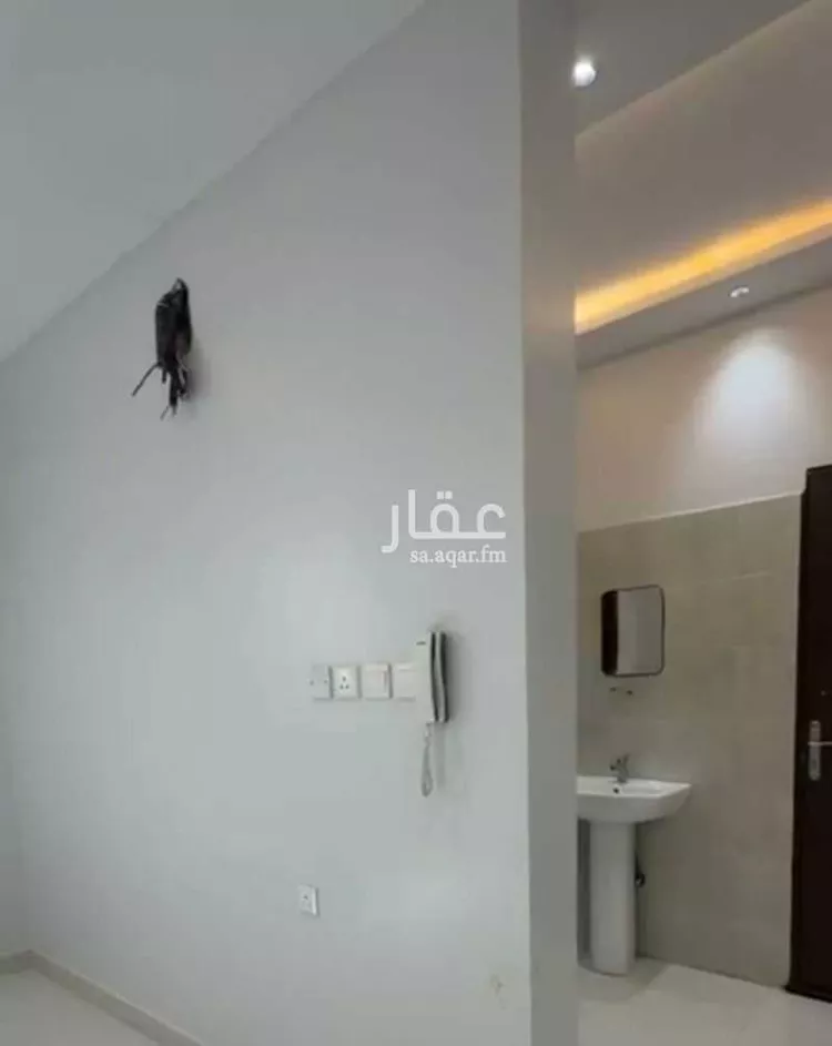شقة للإيجار في شارع الملك خالد ابن عبدالعزيز سعود, حي عقرباء, مدينة الجبيلة, منطقة الرياض صورة 2