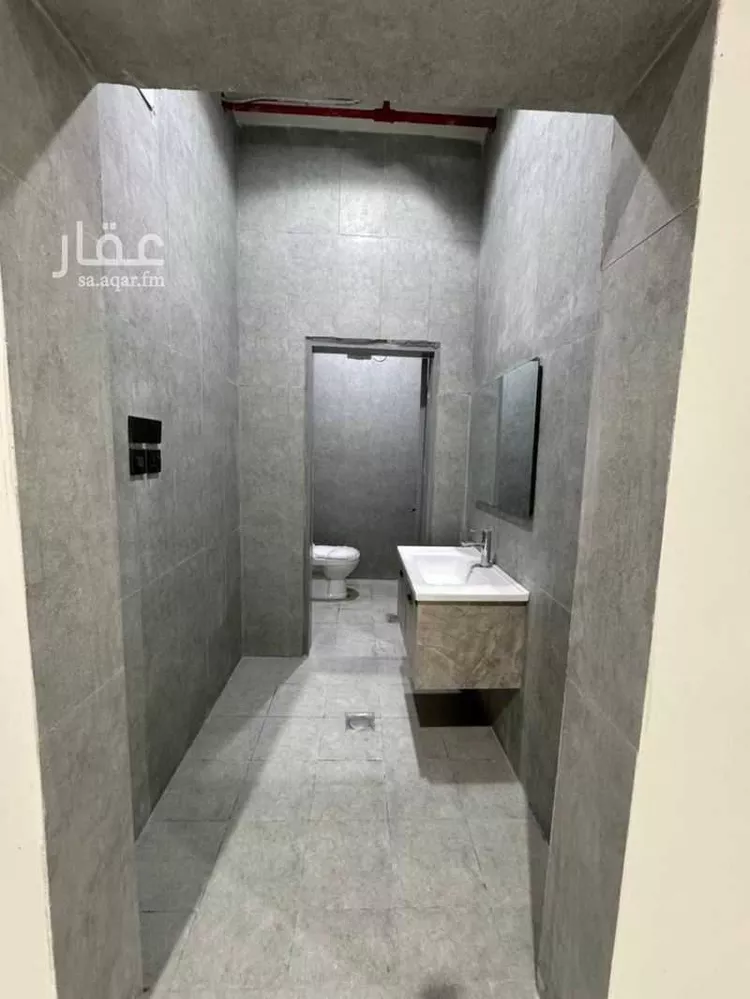 مستودع للإيجار في شارع المديفع, حي طيبة, مدينة الرياض, منطقة الرياض صورة 2