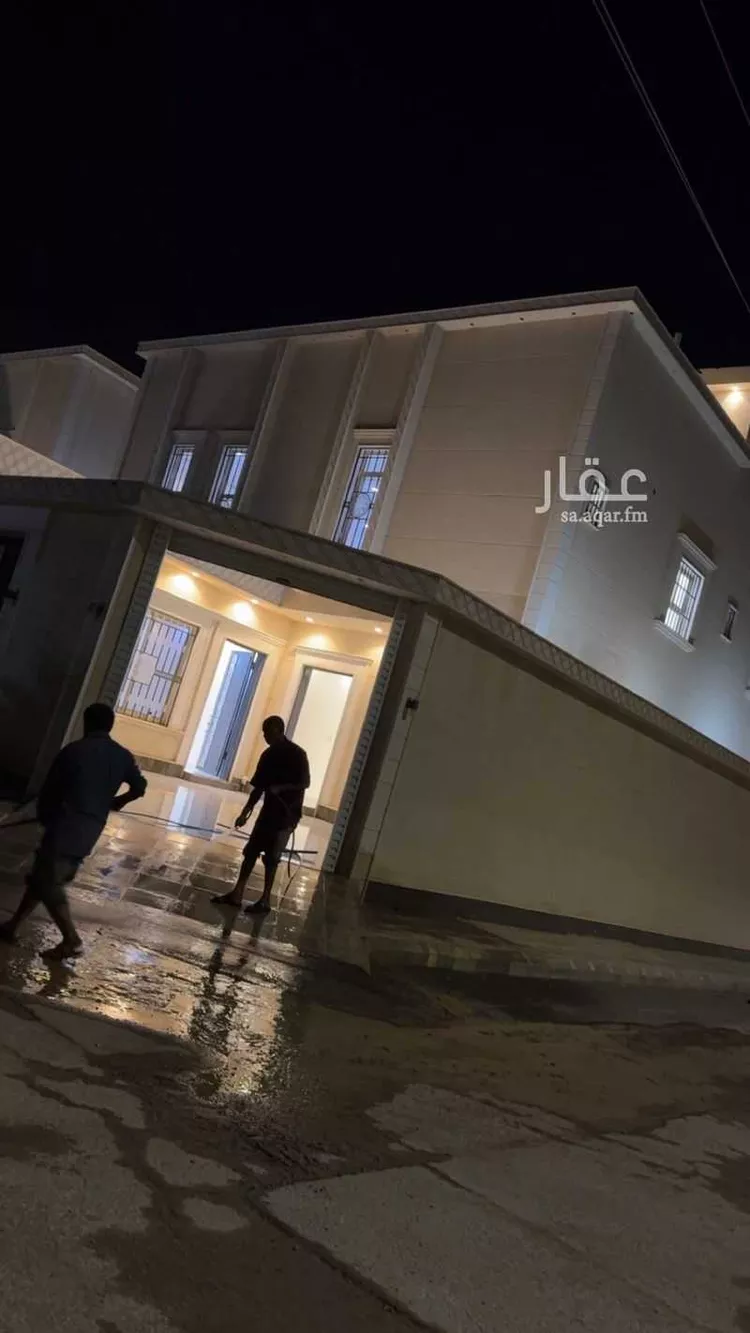 شقة للإيجار في شارع زرقاء اليمامة ، حي المروج ، المزاحمية ، المزاحمية