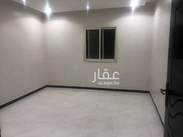 فيلا للبيع في شارع احمد بن محمد بن المدبر, حي الرمال, مدينة الرياض, منطقة الرياض صورة 3