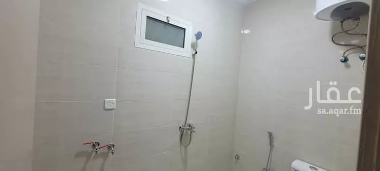 شقة للإيجار في شارع الأمير مساعد بن عبدالرحمن بن فيصل, حي العريجاء الغربي, مدينة الرياض, منطقة الرياض 9
