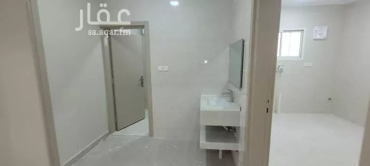 شقة للإيجار في شارع الأمير مساعد بن عبدالرحمن بن فيصل, حي العريجاء الغربي, مدينة الرياض, منطقة الرياض