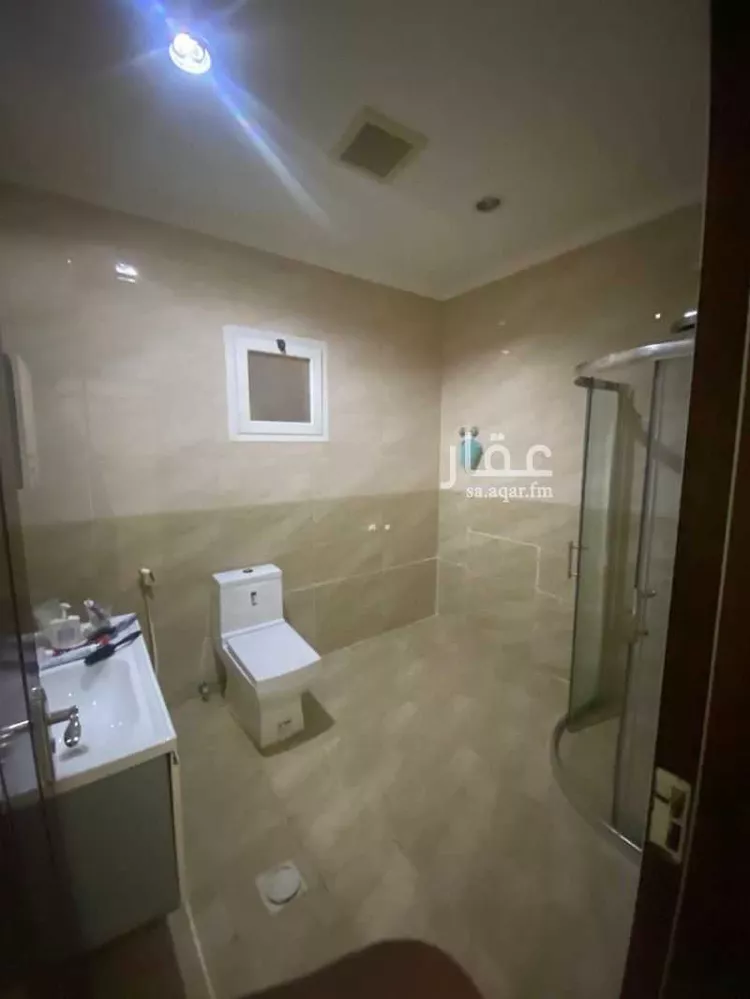 فيلا للإيجار في شارع حازم بن ابي حازم ، حي التحلية ، الخبر ، الخبر