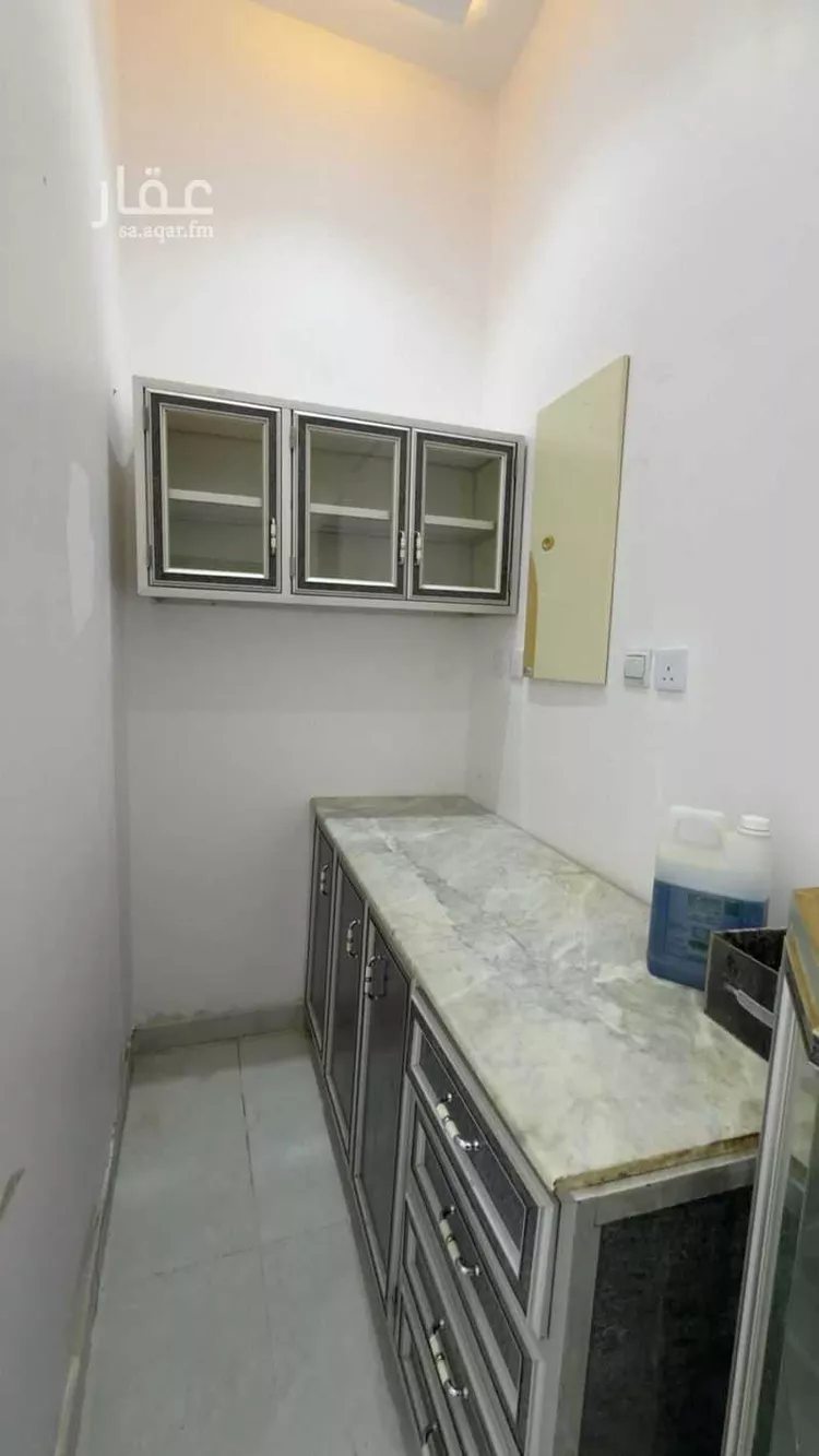 شقة للإيجار في شارع قطب الدين أبي الخير ، حي الشرق ، الرياض ، منطقة الرياض صورة 3