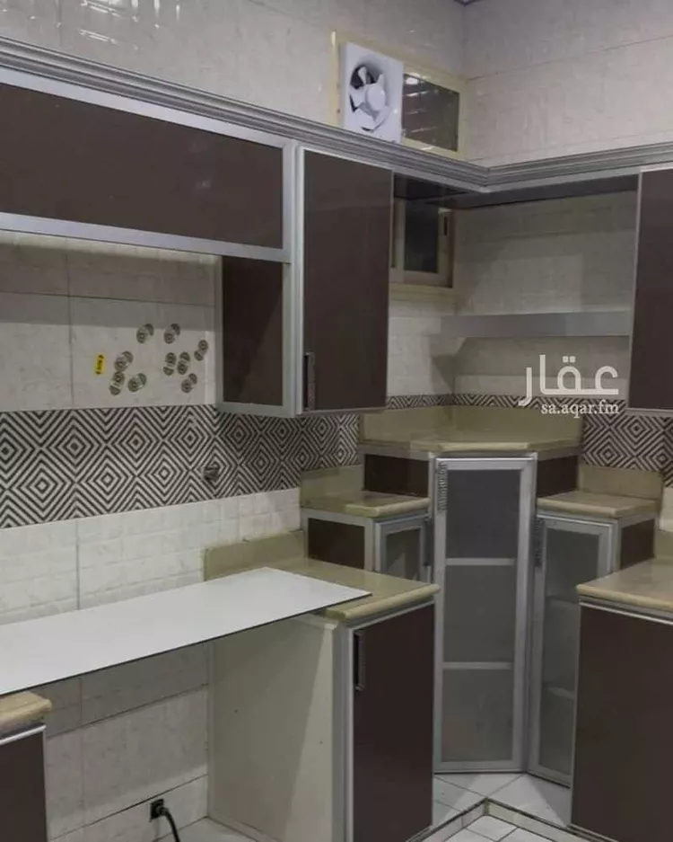 شقة للإيجار في شارع عبدالرحمن محمد الاحمري, حي البديع, مدينة ابها, منطقة عسير صورة 3