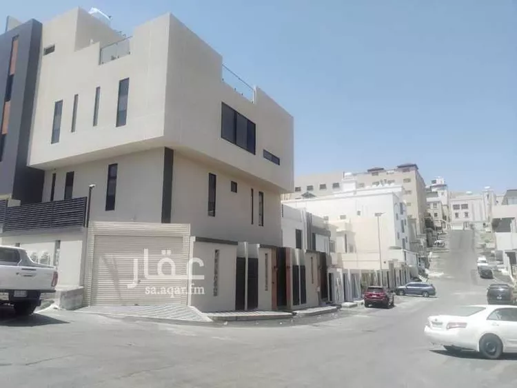 شقة للبيع في شارع بنو شقير, حي الصفاء, مدينة ابها, منطقة عسير صورة 4