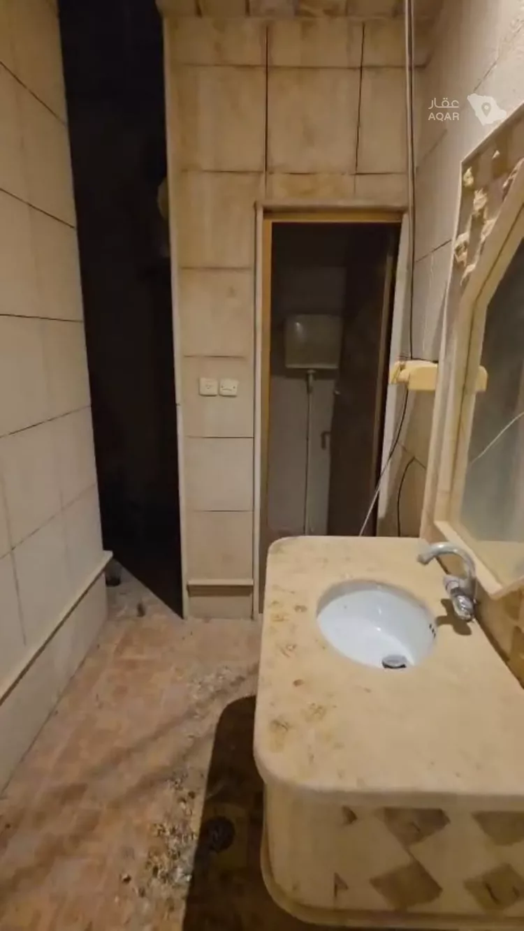 فيلا للإيجار في شارع عبدالله بن حميد الخالدي, حي الفيحاء, مدينة الرياض, منطقة الرياض 12
