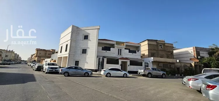 عمارة للبيع في شارع عقبة بن عامر, حي مدينة العمال, مدينة الدمام, المنطقة الشرقية