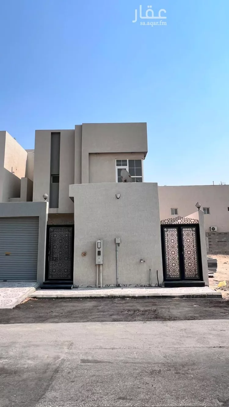 فيلا للبيع في شارع حقل الغوار, حي ضاحية الملك فهد, مدينة الدمام, المنطقة الشرقية