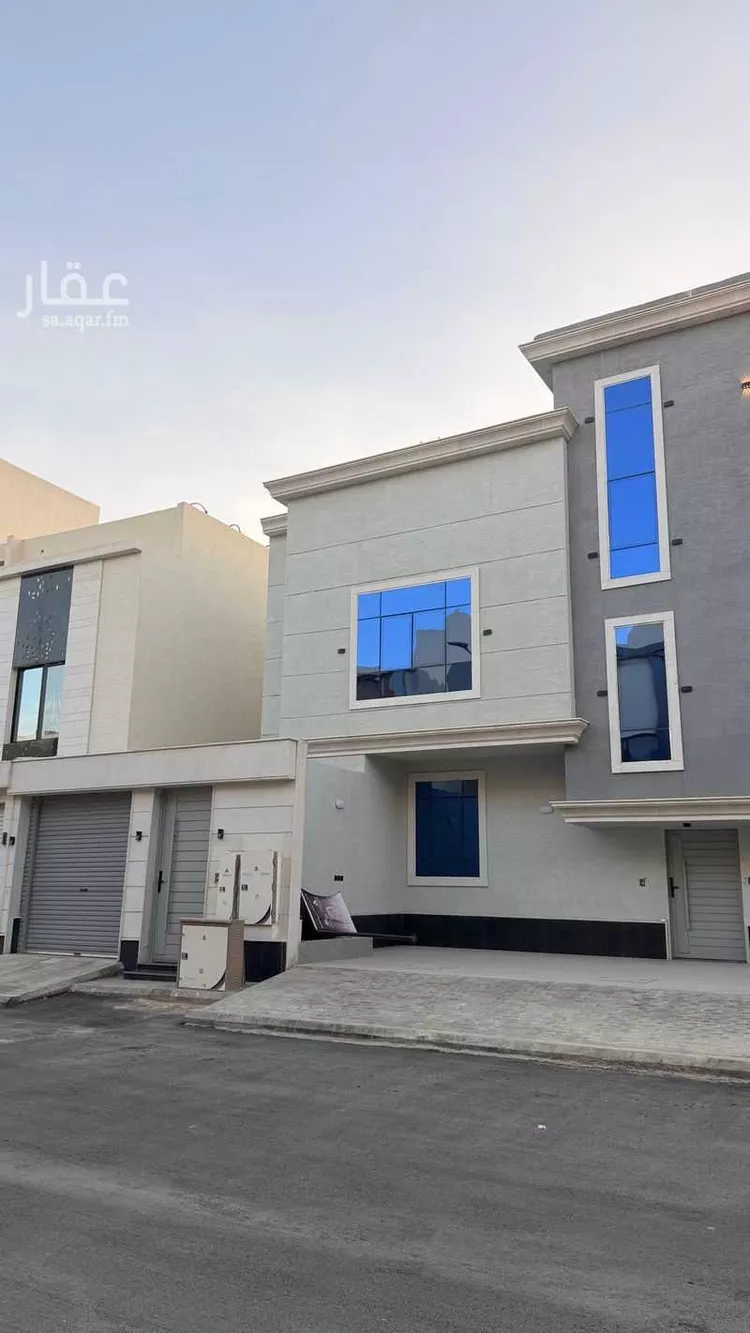 فيلا للبيع في شارع أحمد بشناق, حي الرمال, مدينة الرياض, منطقة الرياض صورة 3