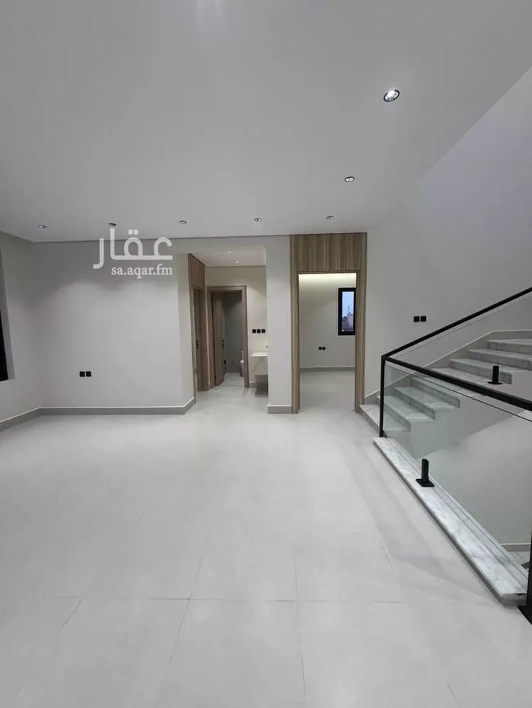 فيلا للبيع في شارع محمد بن الحداد, حي السلام, مدينة عنيزة, منطقة القصيم صورة 3