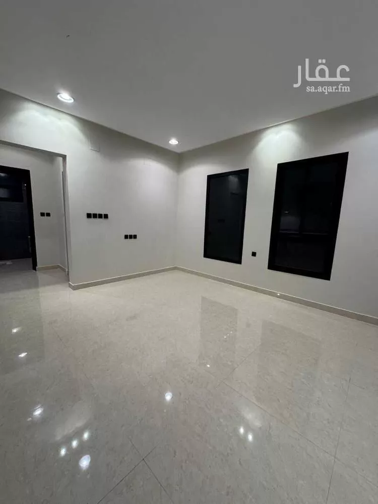 فيلا للبيع في شارع أبي العباس الفارسي, حي الملك فهد, مدينة عنيزه, منطقة القصيم صورة 4