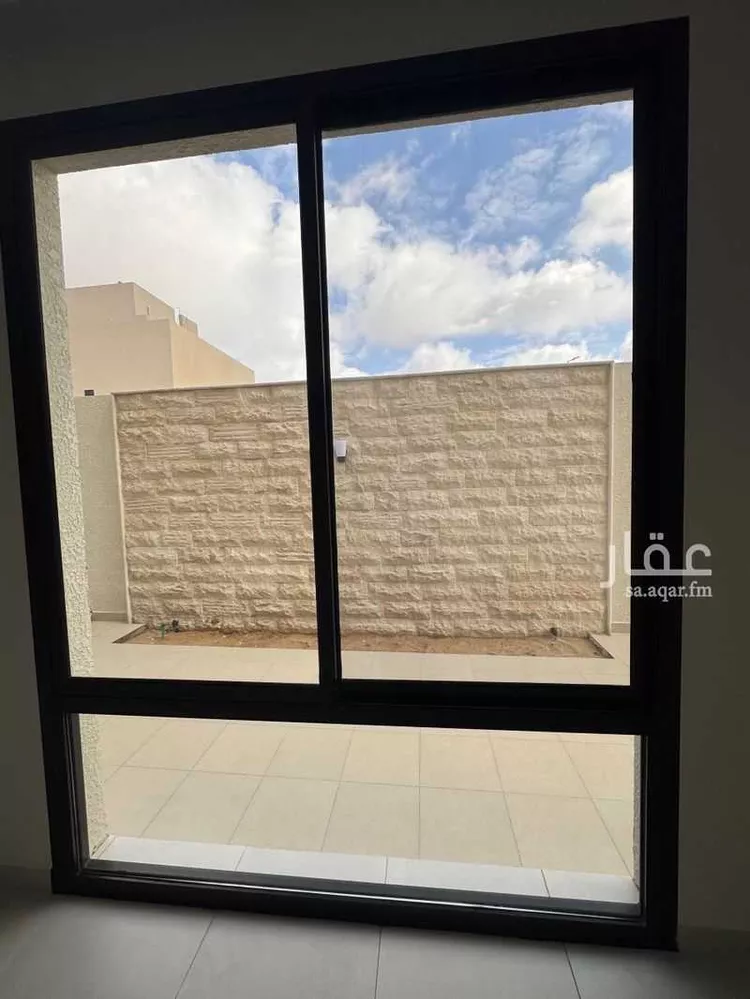 فيلا للبيع في شارع عبدالرحمن عبدالله ابا الخيل, حي الوهلان, مدينة عنيزة, منطقة القصيم صورة 3