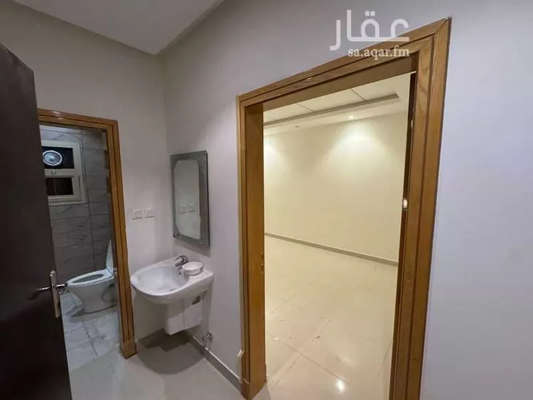 شقة للإيجار في شارع الافاضله, حي الملقا, مدينة الرياض, منطقة الرياض صورة 3