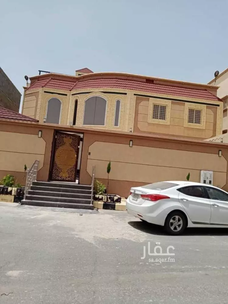 فيلا للبيع في شارع سلمه بن شبيب ، حي السحاب ، الواديين ، احد رفيدة