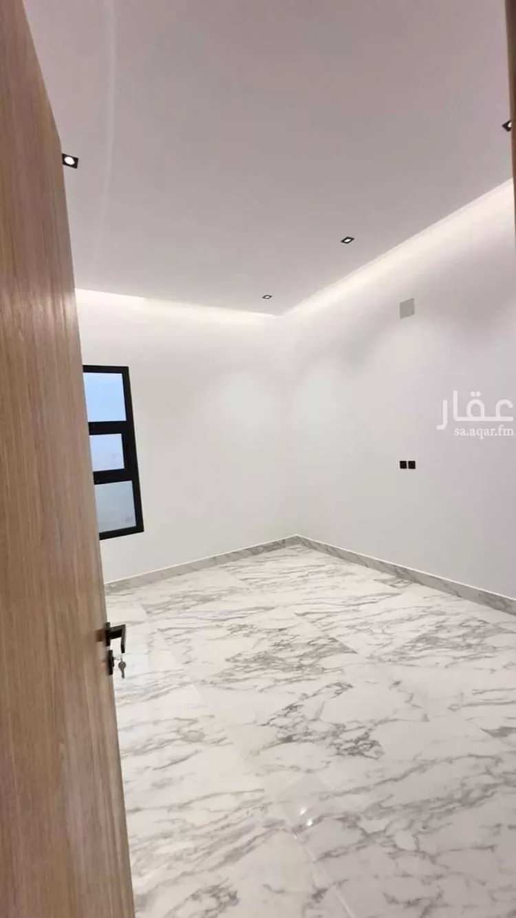 دور للبيع في شارع عبدالله السديس ، حي بدر ، الرياض ، منطقة الرياض