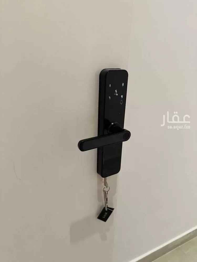 شقة للإيجار في شارع الفرزدق, حي الضباط, مدينة الرياض, منطقة الرياض صورة 4
