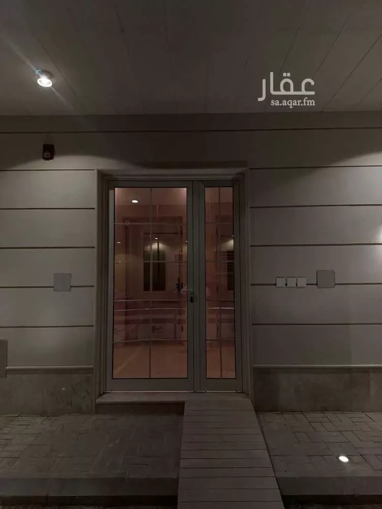 شقة للإيجار في شارع الفرزدق, حي الضباط, مدينة الرياض, منطقة الرياض صورة 3