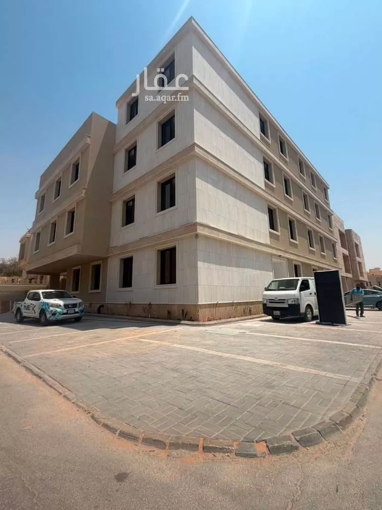 عمارة للإيجار في شارع أم رومان, حي الضباط, مدينة الرياض, منطقة الرياض 2