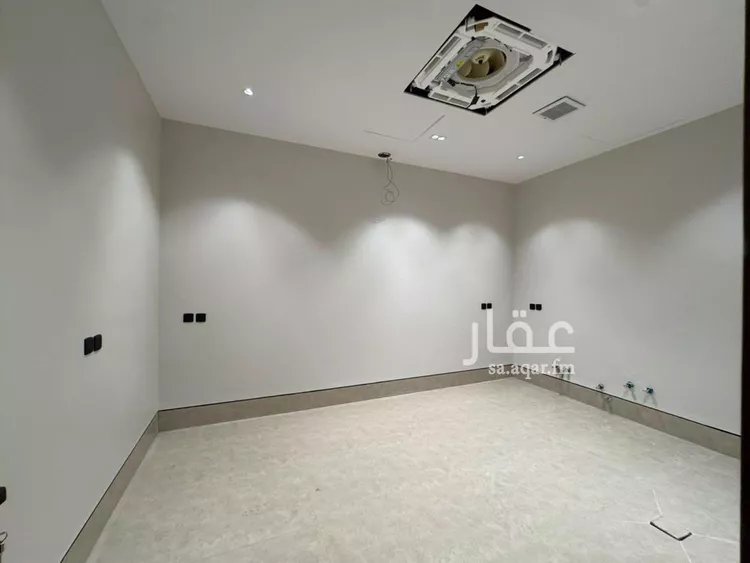 فيلا للبيع في شارع ربيعة بن عبدالله بن الهدير, حي العارض, مدينة الرياض, منطقة الرياض 9