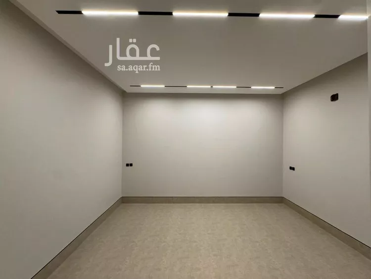 فيلا للبيع في شارع ربيعة بن عبدالله بن الهدير, حي العارض, مدينة الرياض, منطقة الرياض 8