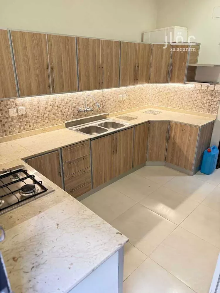 شقة للإيجار في شارع الفرقدان ، حي البوادي ، تبوك ، منطقة تبوك صورة 5