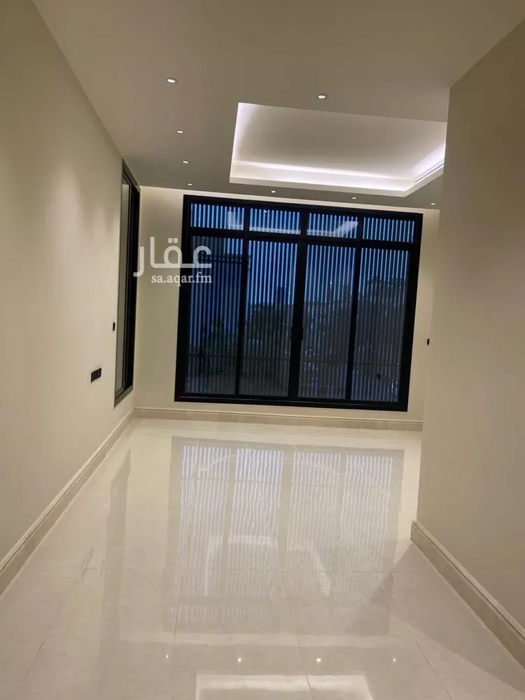 دور للبيع في شارع رقم 336, حي الملقا, مدينة الرياض, منطقة الرياض صورة 5