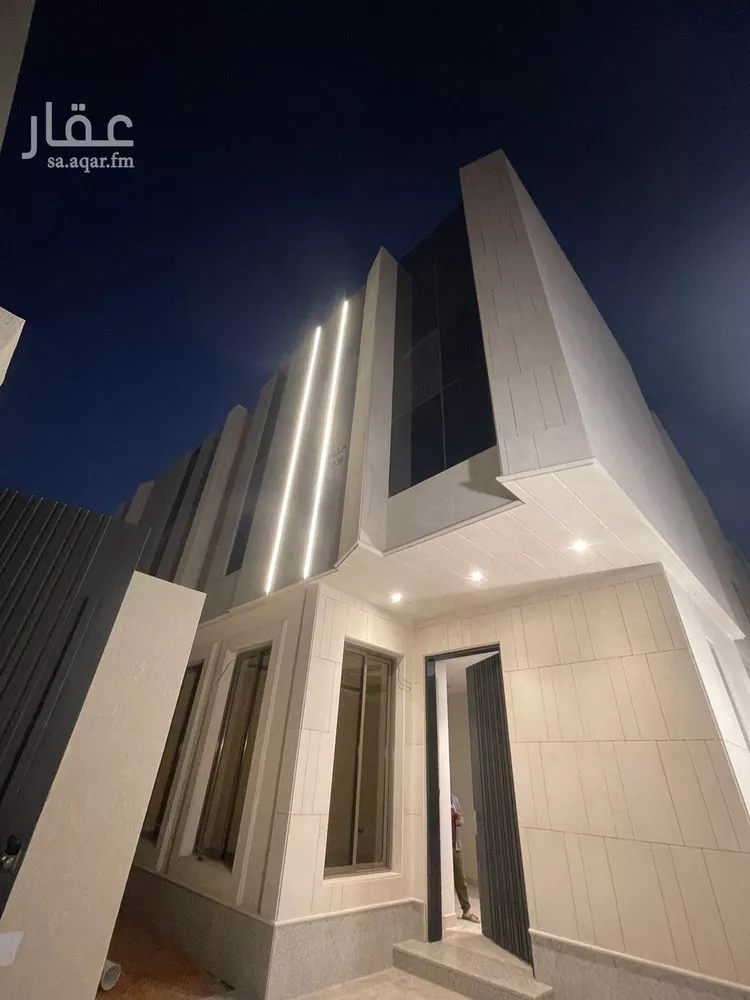فيلا للبيع في شارع محمد بن مانع, حي العارض, مدينة الرياض, منطقة الرياض صورة 2