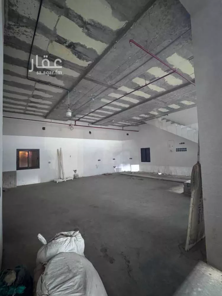 محطة للإيجار في شارع الامام البخاري, حي بدر, مدينة الرياض, منطقة الرياض صورة 5