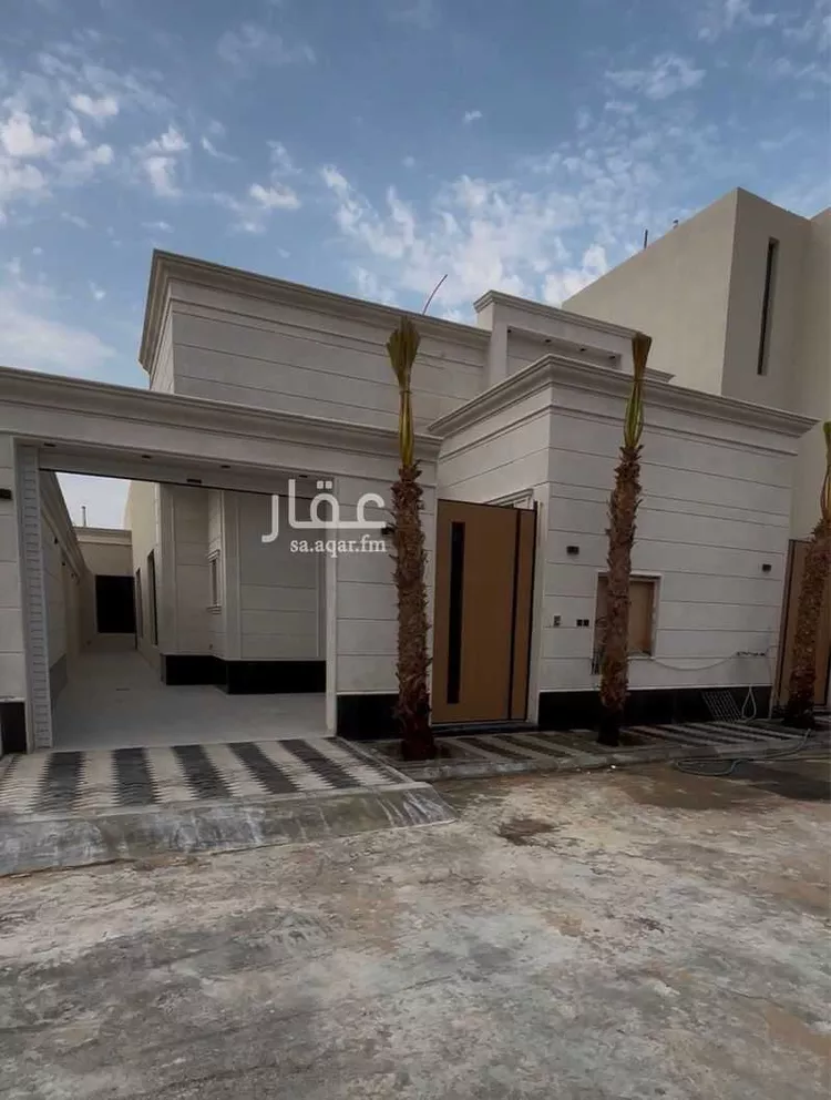 Floor for Sale in Riyadh Dahiat Namar