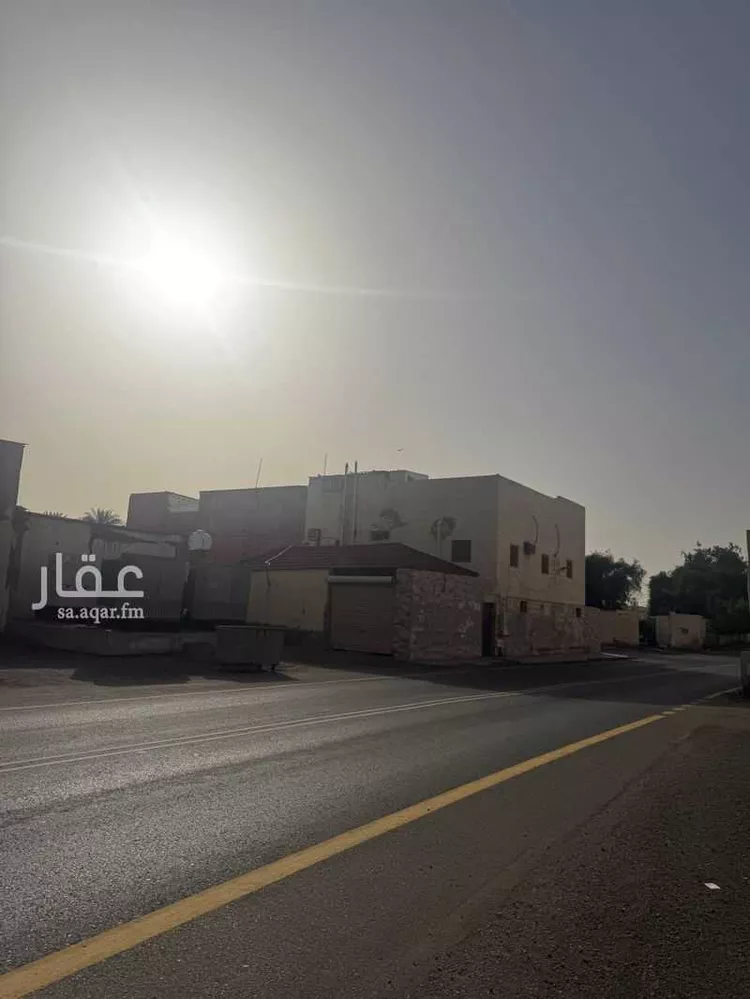 دور للبيع في شارع خديج ابن سلامة, حي العيون, مدينة المدينة المنورة, منطقة المدينة المنورة صورة 3