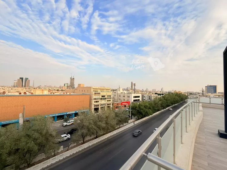 محل للإيجار في شارع التخصصي, حي المعذر الشمالي, مدينة الرياض, منطقة الرياض 4